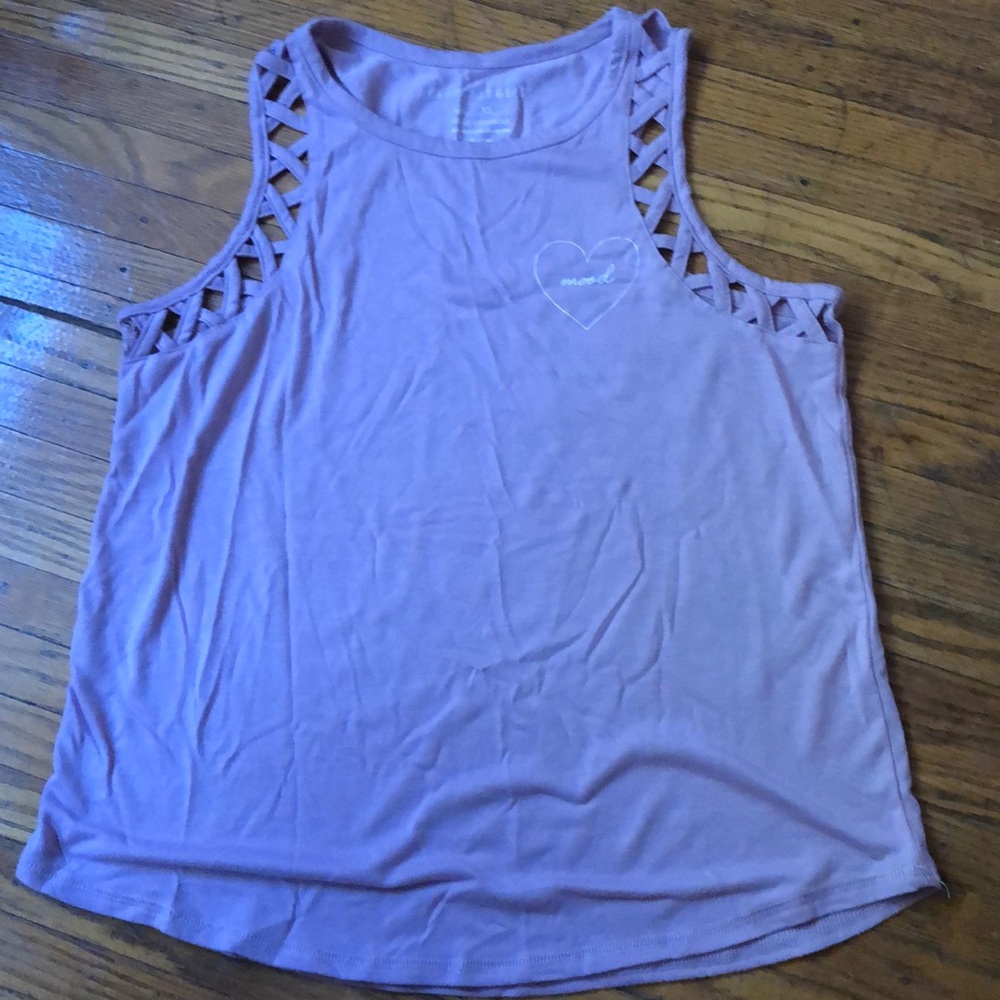 Pink tank top